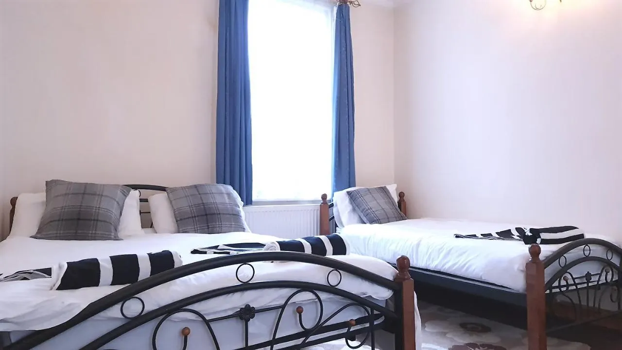 Stayeasy B&B In Trendy Heart Of London